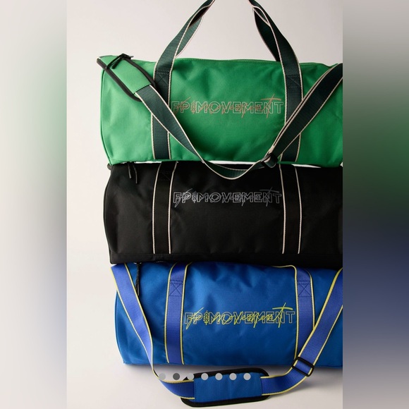 NWT FREE PEOPLE MOVEMENT Good Sport Duffle Bag | Black MSRP $78 - Picture 8 of 12